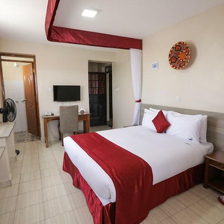 67 Athi Hotel Athi River Экстерьер фото