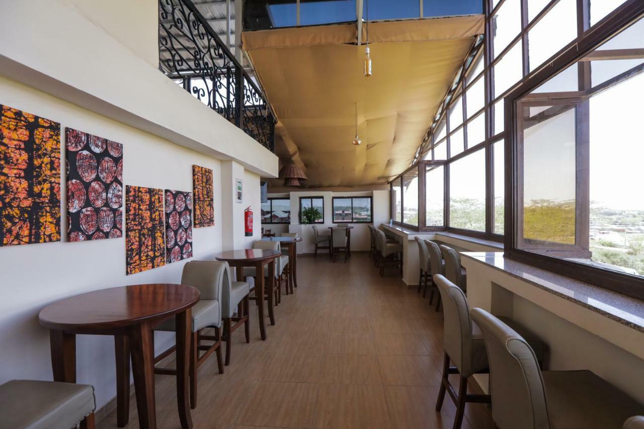 67 Athi Hotel Athi River Экстерьер фото