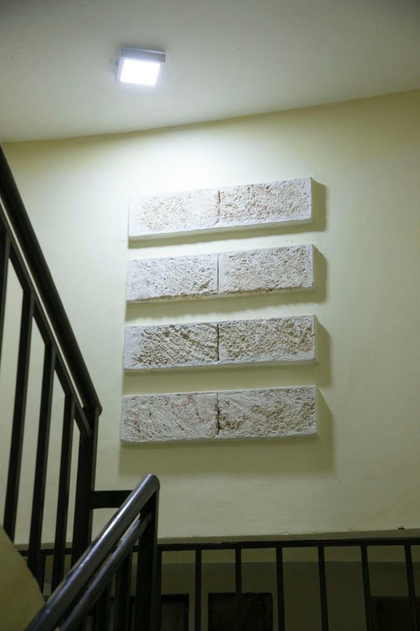 67 Athi Hotel Athi River Экстерьер фото